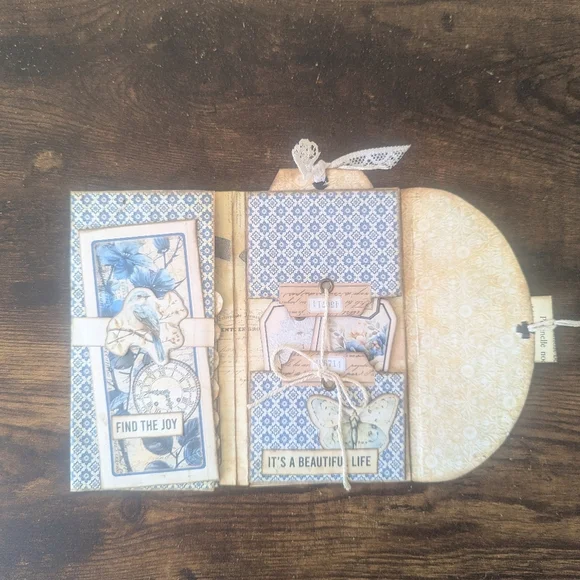 🌻Floral Rustic Junk Journal- Handmade- Quotes/ Cottagecore- Blue & Cream - Picture 2 of 4